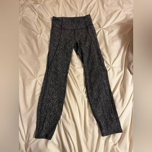 Athlete leggings